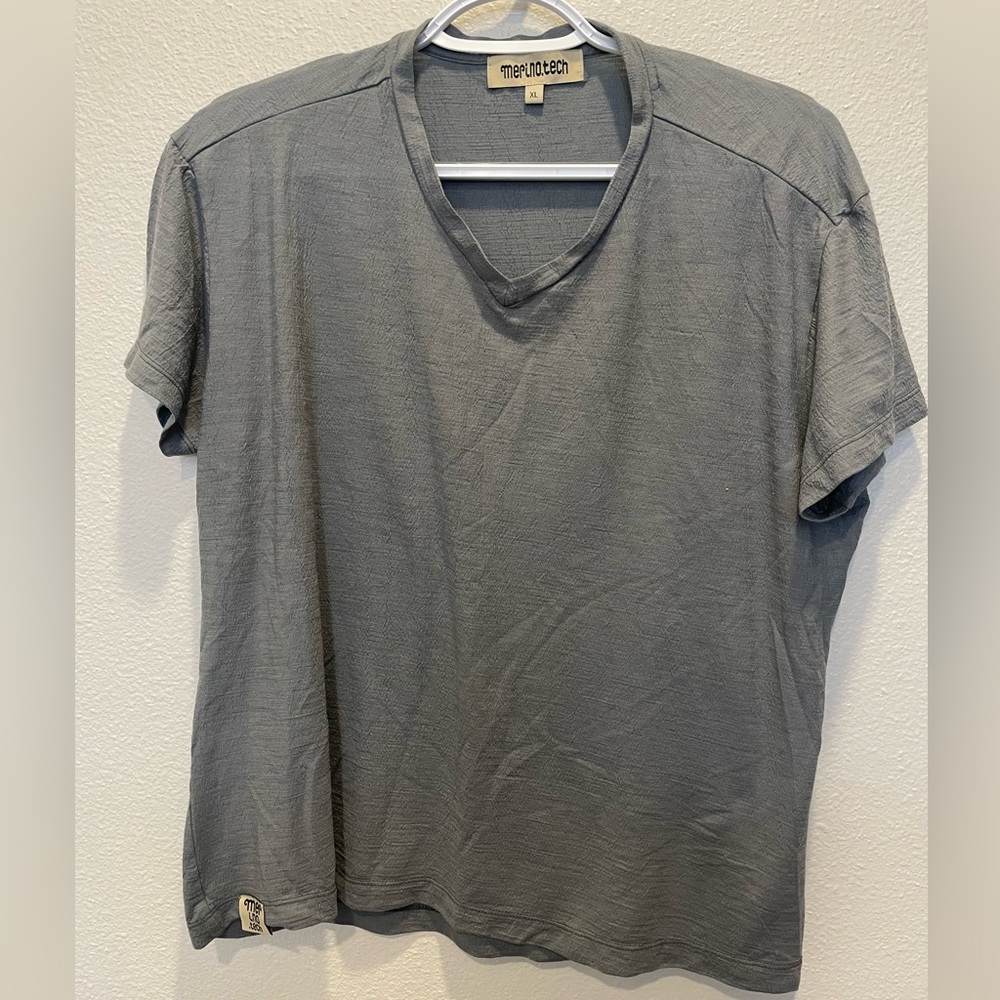 Merino.Tech Mens XL 100% Merino Wool T-Shirt New Zealand Gray Comfort Classic